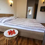 Hotel Katrca