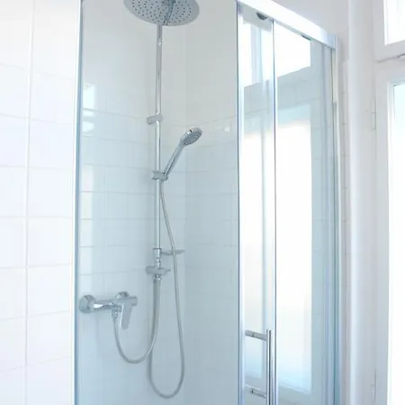 Katrca Hotell