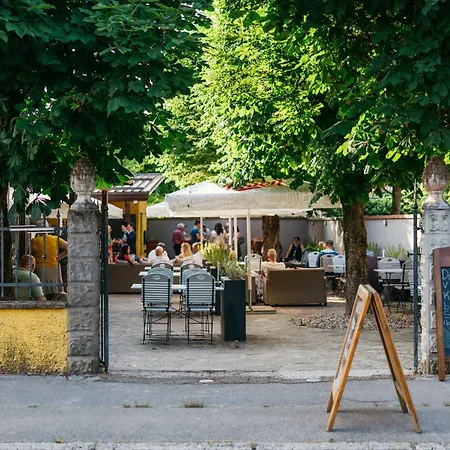 Katrca Ξενοδοχείο 3*