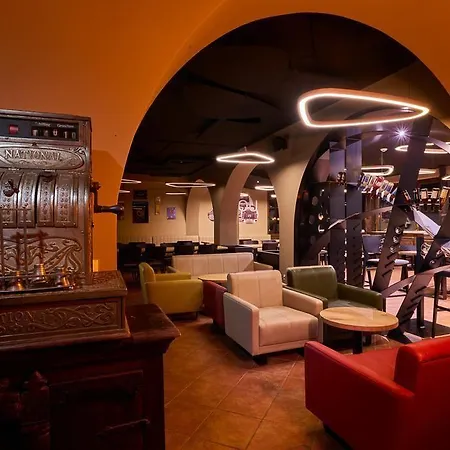 Hotel Katrca 3*